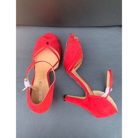 Chelsea Crew Heels - Picture 8 of 14